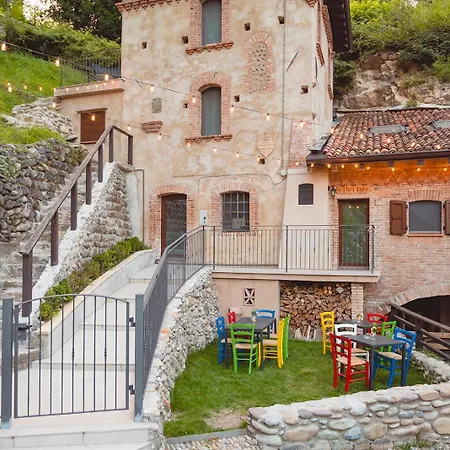 Porto Di Bed & Breakfast Clanezzo