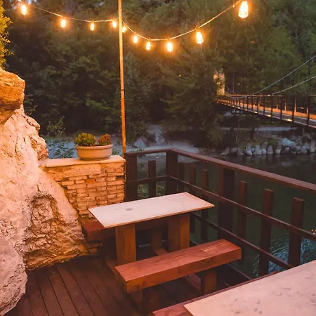 Porto Di 4* Clanezzo