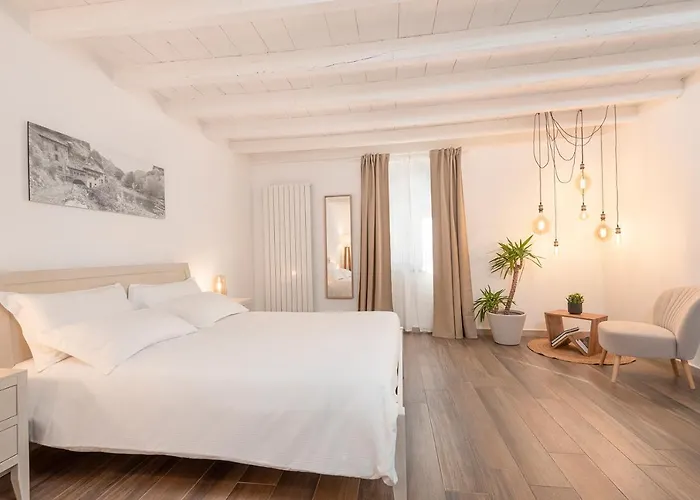 Porto Di 4* Clanezzo