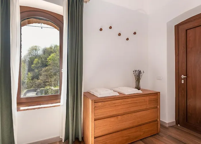 Porto Di 4* Clanezzo