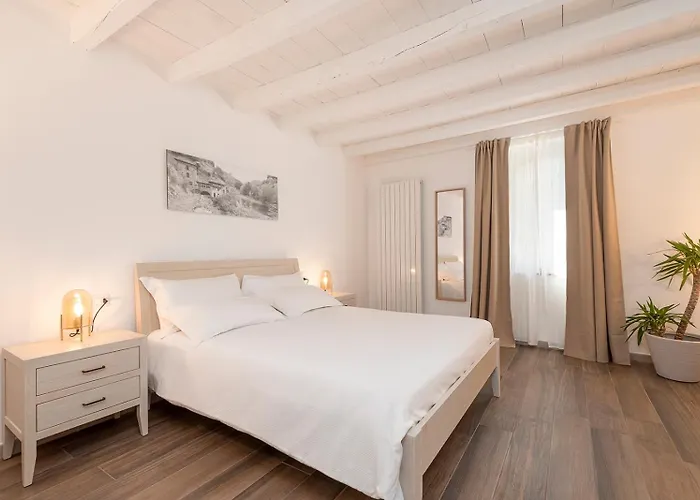 Porto Di 4* Clanezzo